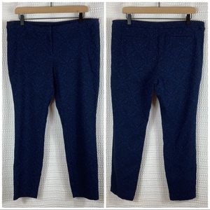 ADRIENNE VITTADINI ⭐️